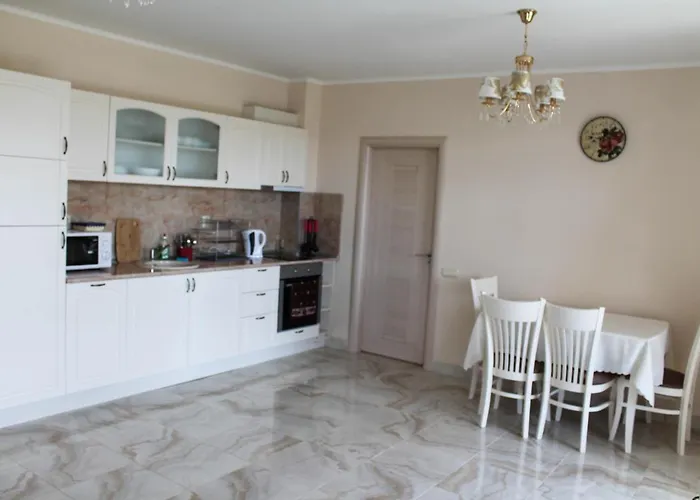 Poseidon Vip Club Balneo & Hotel de apartamente 4*
