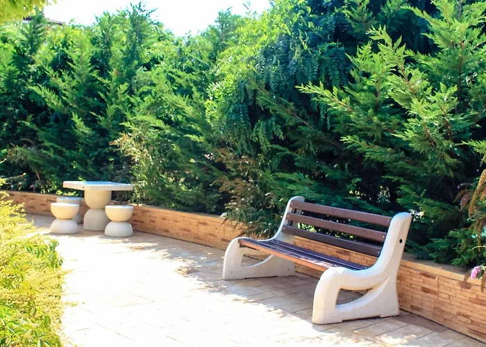 Poseidon Vip Club Balneo & Hotel de apartamente
