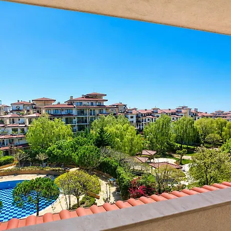 Poseidon Vip Club Balneo & 4* Misivri