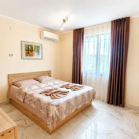 Poseidon Vip Club Balneo & Apart Otel 4*