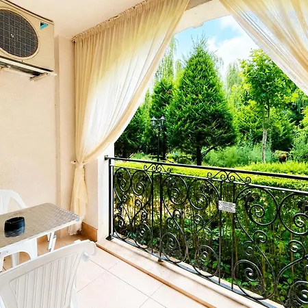 Poseidon Vip Club Balneo & 4* Misivri