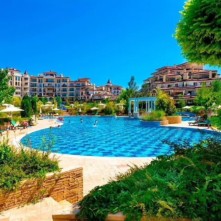 Poseidon Vip Club Balneo & 아파트호텔 4*