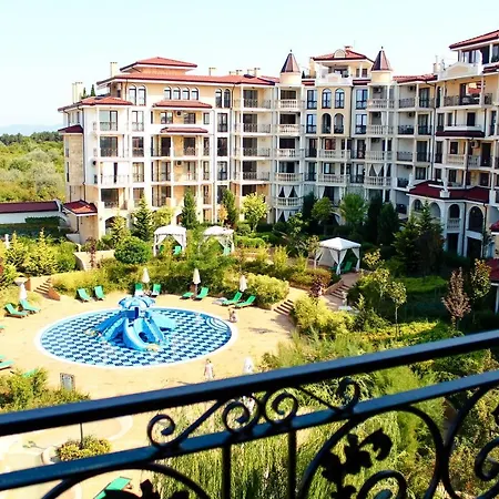 Poseidon Vip Club Balneo & Apart Otel 4*