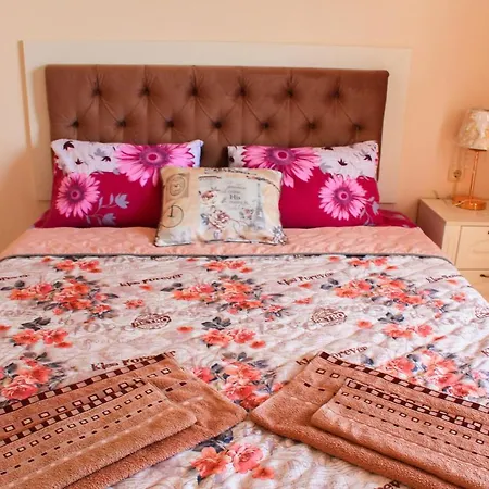 아파트호텔 Poseidon Vip Club Balneo & 4*