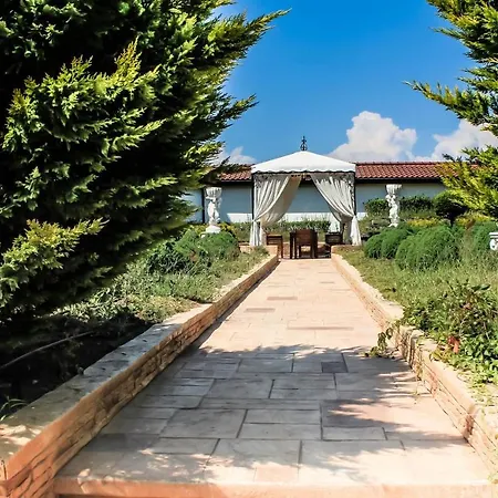 Poseidon Vip Club Balneo & Apart Otel 4*