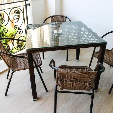 Poseidon Vip Club Balneo & 네세부르