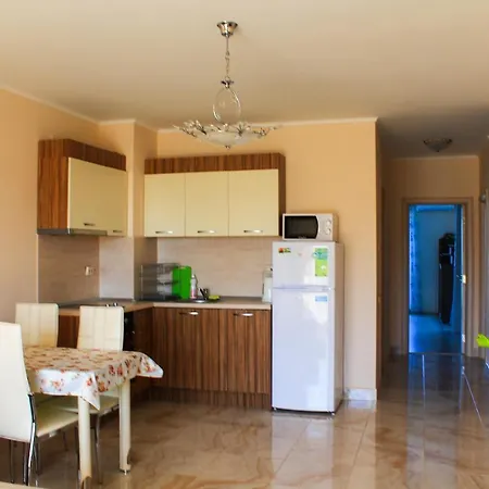 아파트호텔 Poseidon Vip Club Balneo & 4*