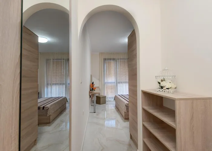 Апарт-отель Poseidon Vip Club Balneo &