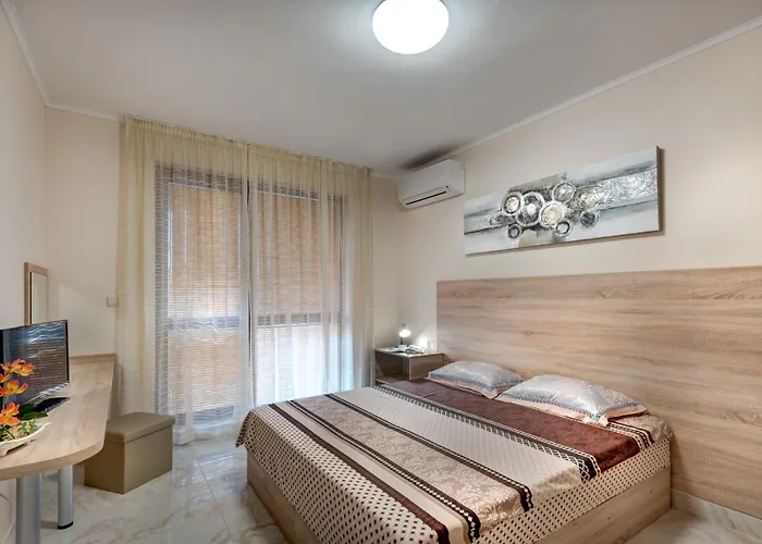 Appart hôtel Poseidon Vip Club Balneo & 4*